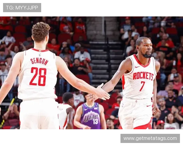 杜兰特23分萨尔25分助力火箭三人得20分轻松战胜奇才